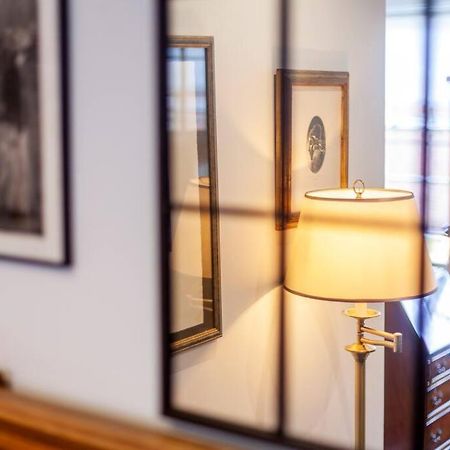 Outstanding Antique 1Br Flat In Soho Apartment London Luaran gambar