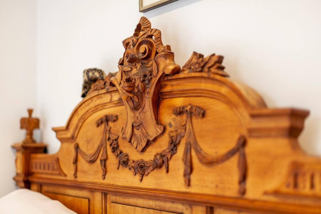 Outstanding Antique 1Br Flat In Soho Apartment London Luaran gambar